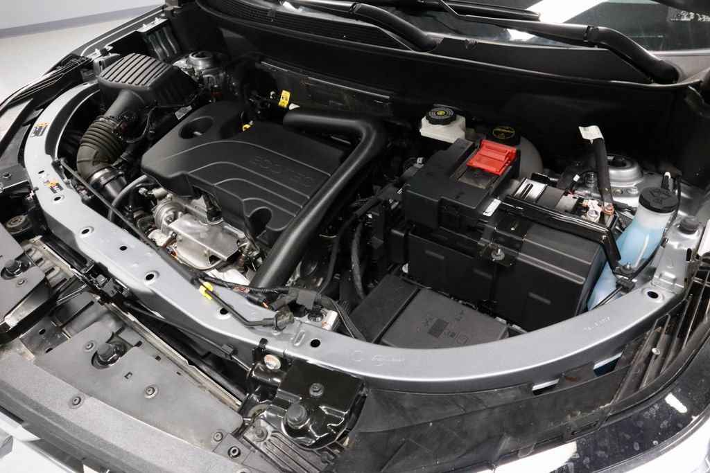 Used 2025 Chevrolet Equinox LT FWD image 18