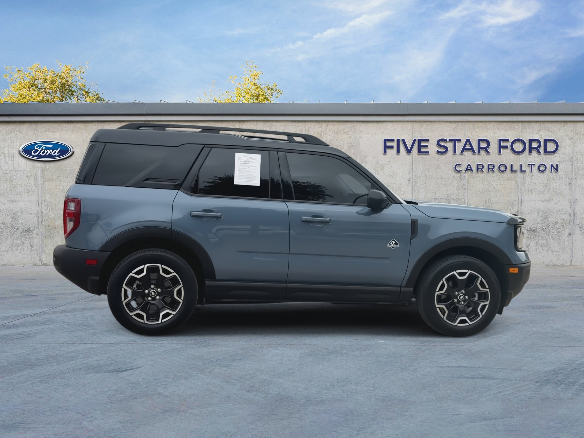 Certified 2025 Ford Bronco Sport Outer Banks w/ Outer Banks Tech Package+ AWD/4WD image 9