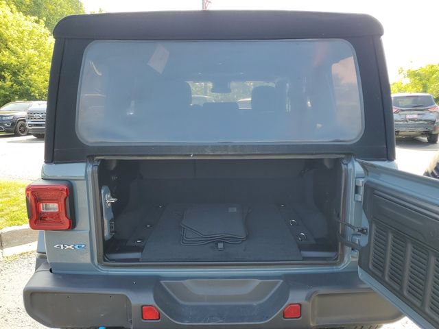 Used 2024 Jeep Wrangler Unlimited Sahara AWD/4WD image 27