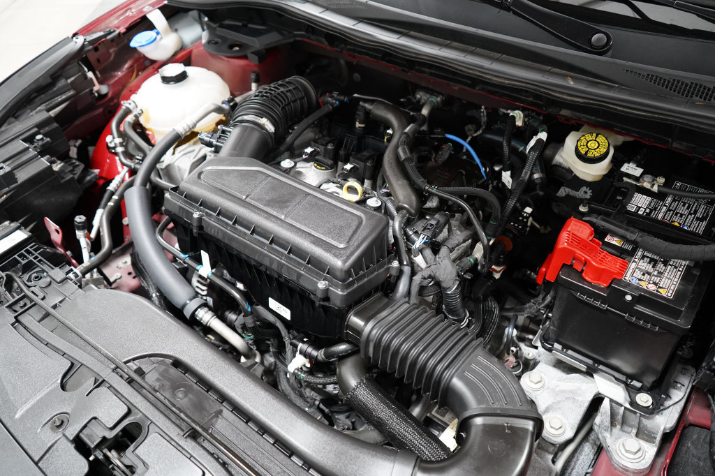 Certified 2025 Ford Escape ST-Line FWD image 32