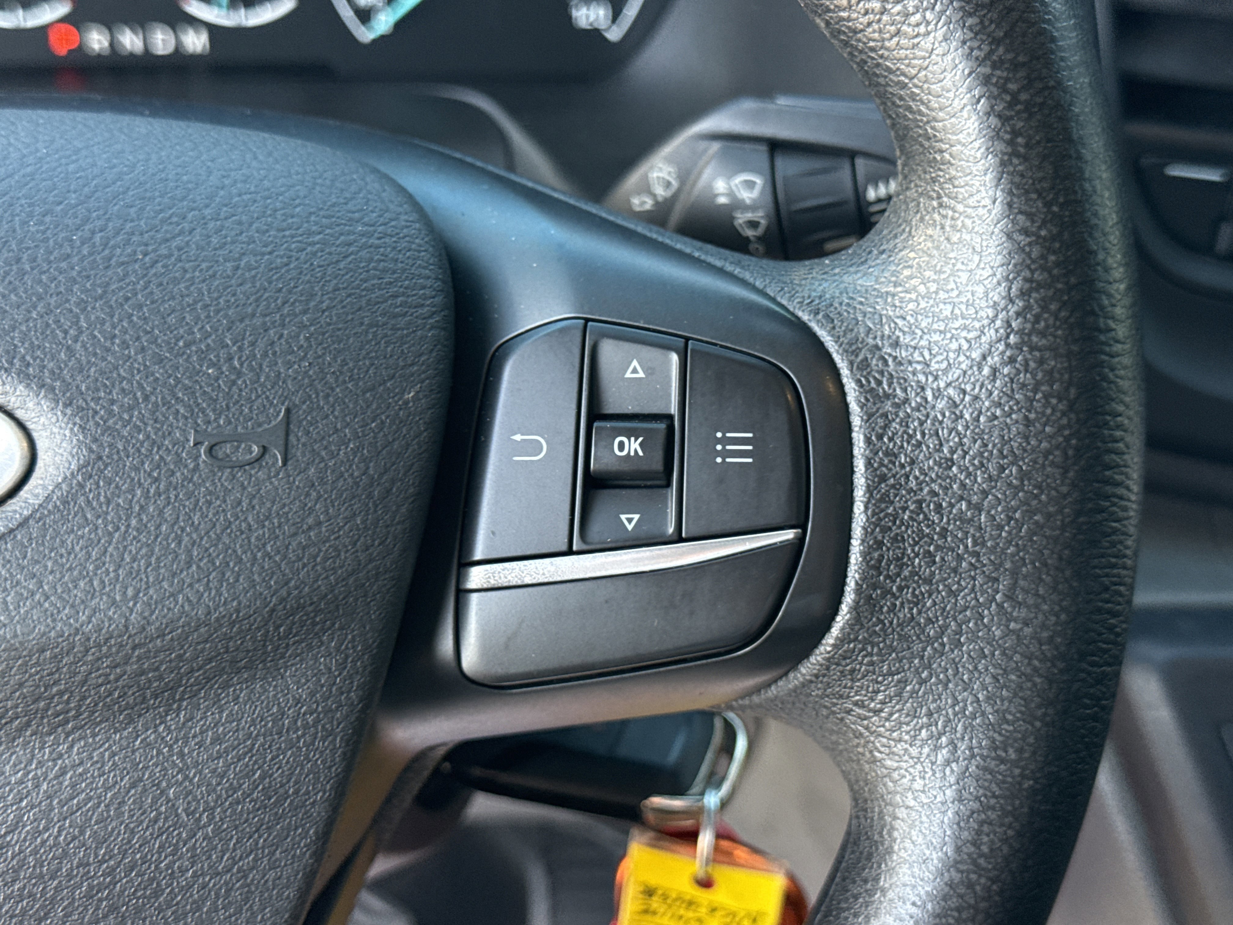 Certified 2022 Ford Transit 250 Medium Roof image 25