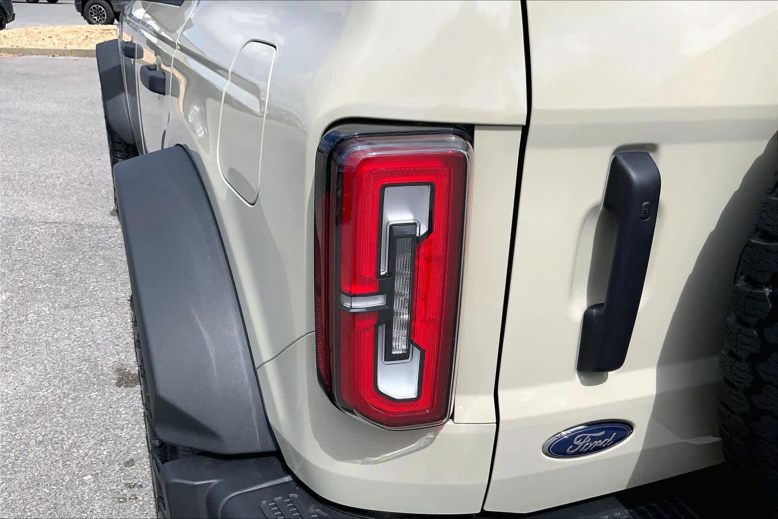 Certified 2025 Ford Bronco Badlands AWD/4WD image 29