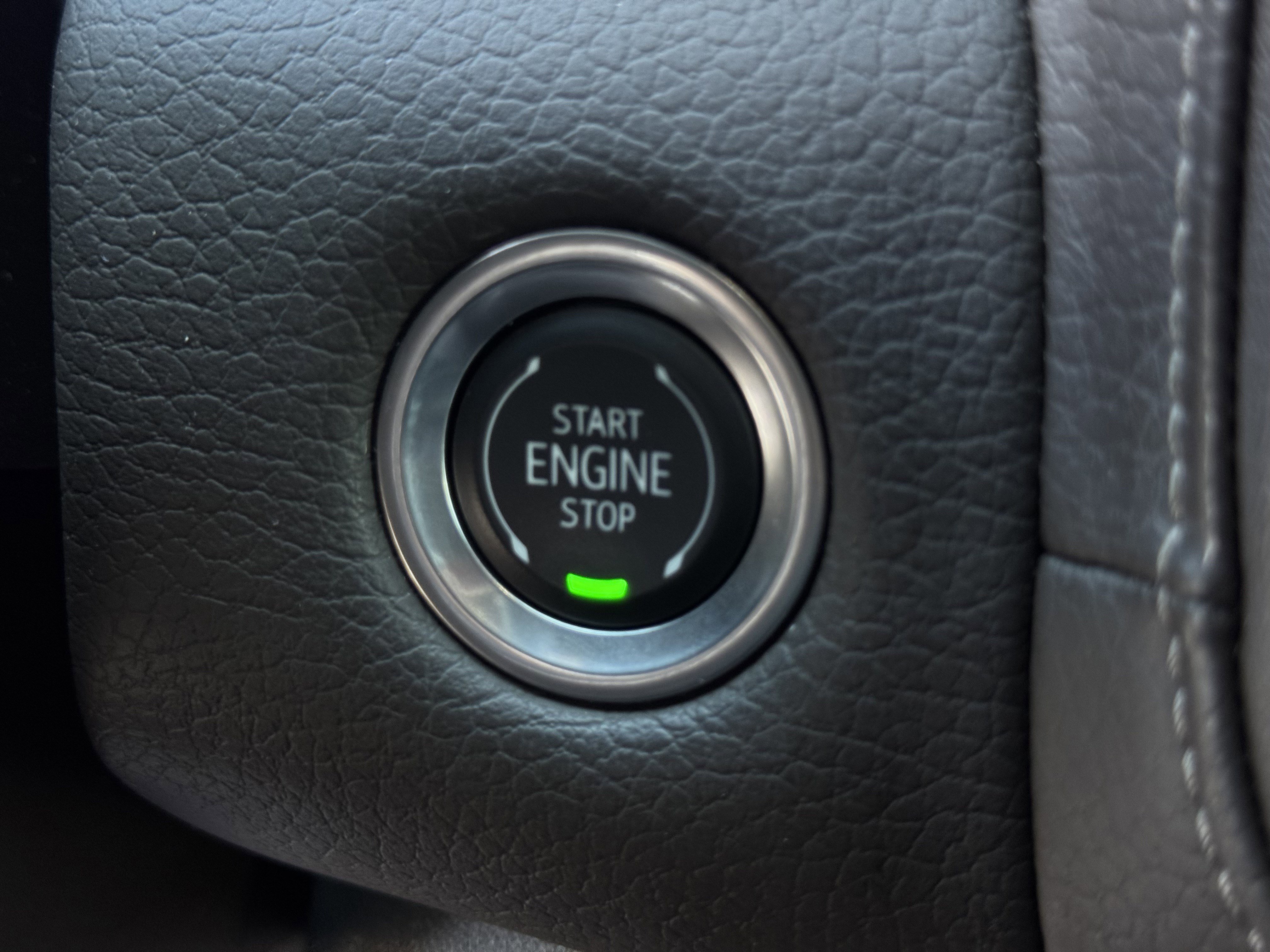 Used 2024 GMC Yukon Denali image 25