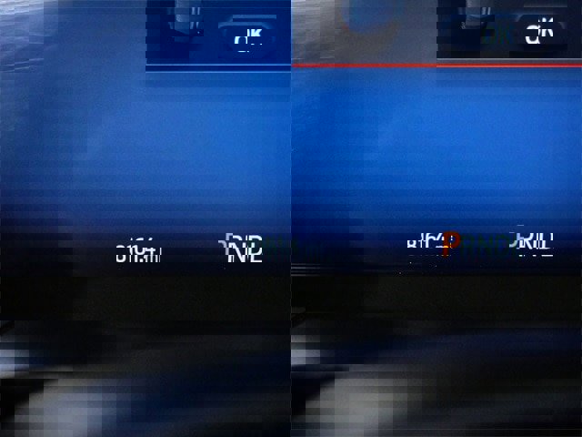 Certified 2025 Ford Escape Platinum w/ Premium Technology Package image 22