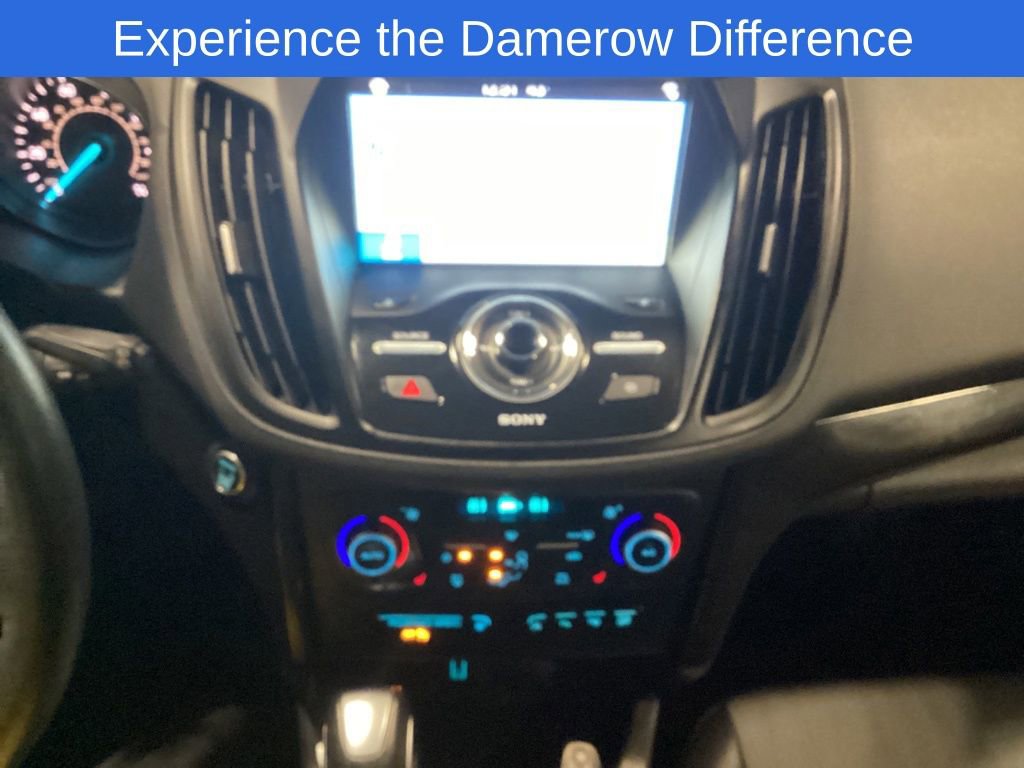 Certified 2019 Ford Escape Titanium image 17