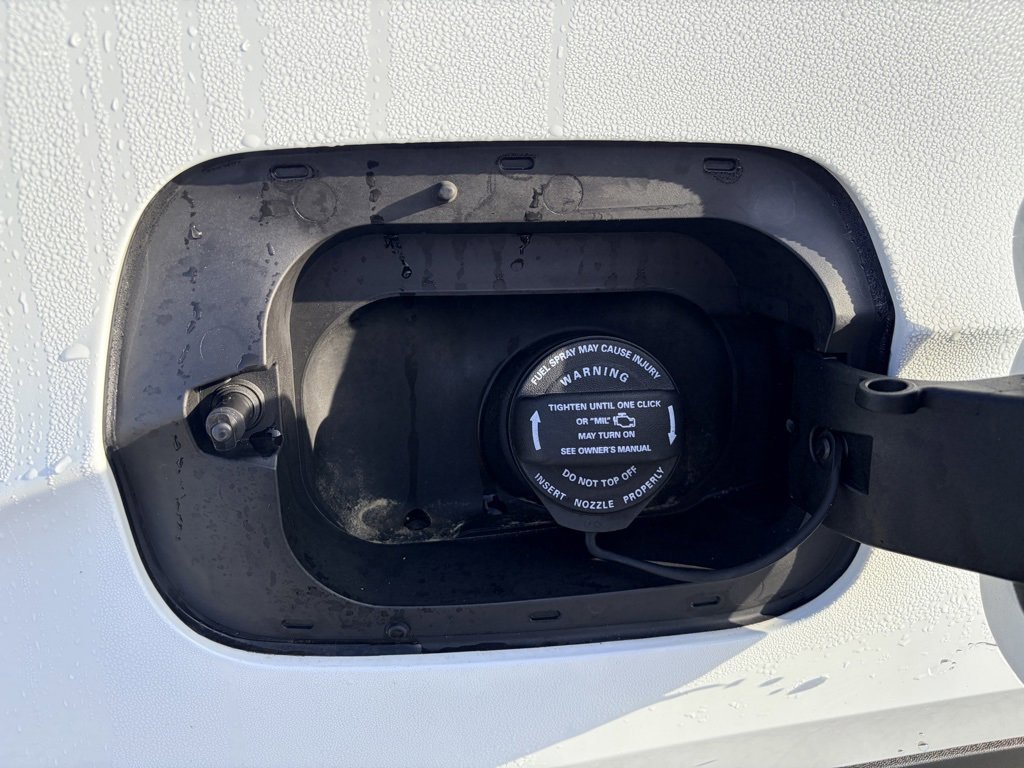 Used 2021 Volkswagen Atlas SE w/ Panoramic Sunroof Package image 38