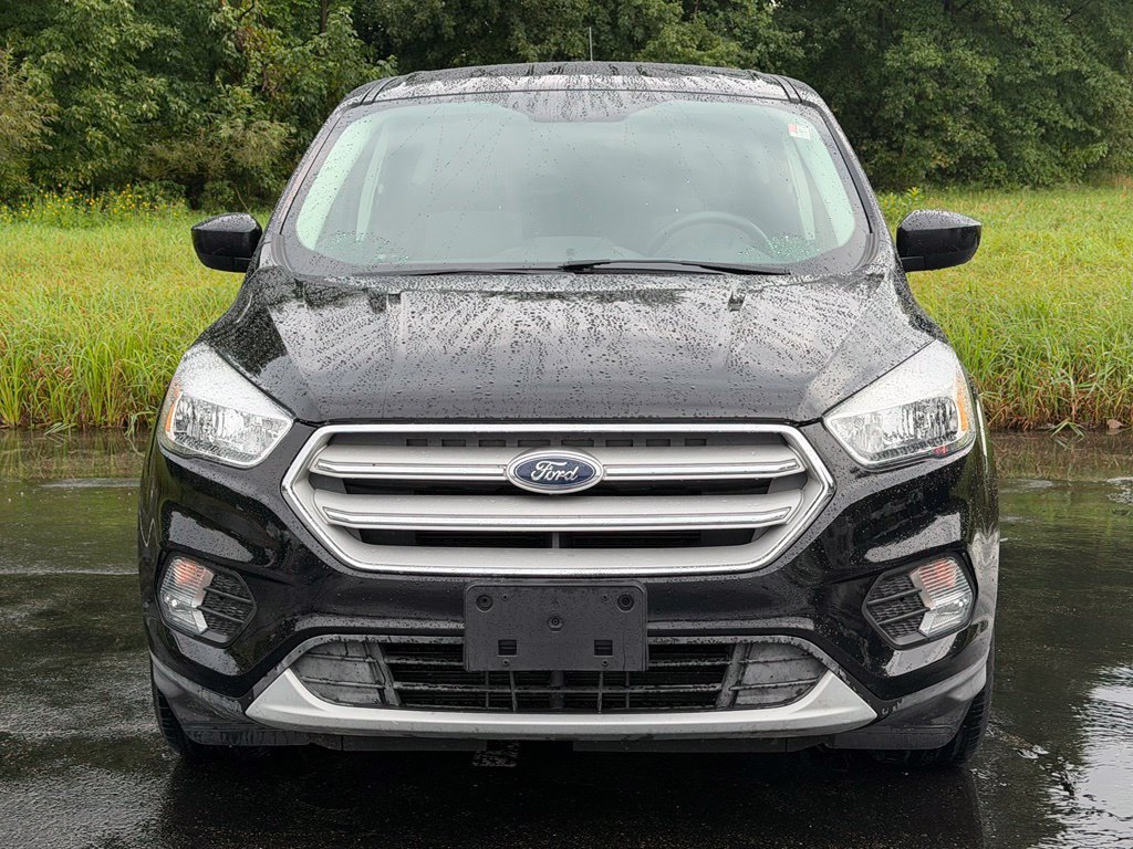 Certified 2019 Ford Escape SE FWD image 3