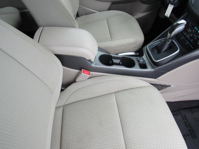 Certified 2018 Ford C-MAX SE w/ Cargo Management Package image 9