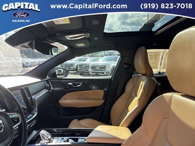 Used 2024 Volvo V60 B5 Cross Country Ultimate AWD/4WD image 22