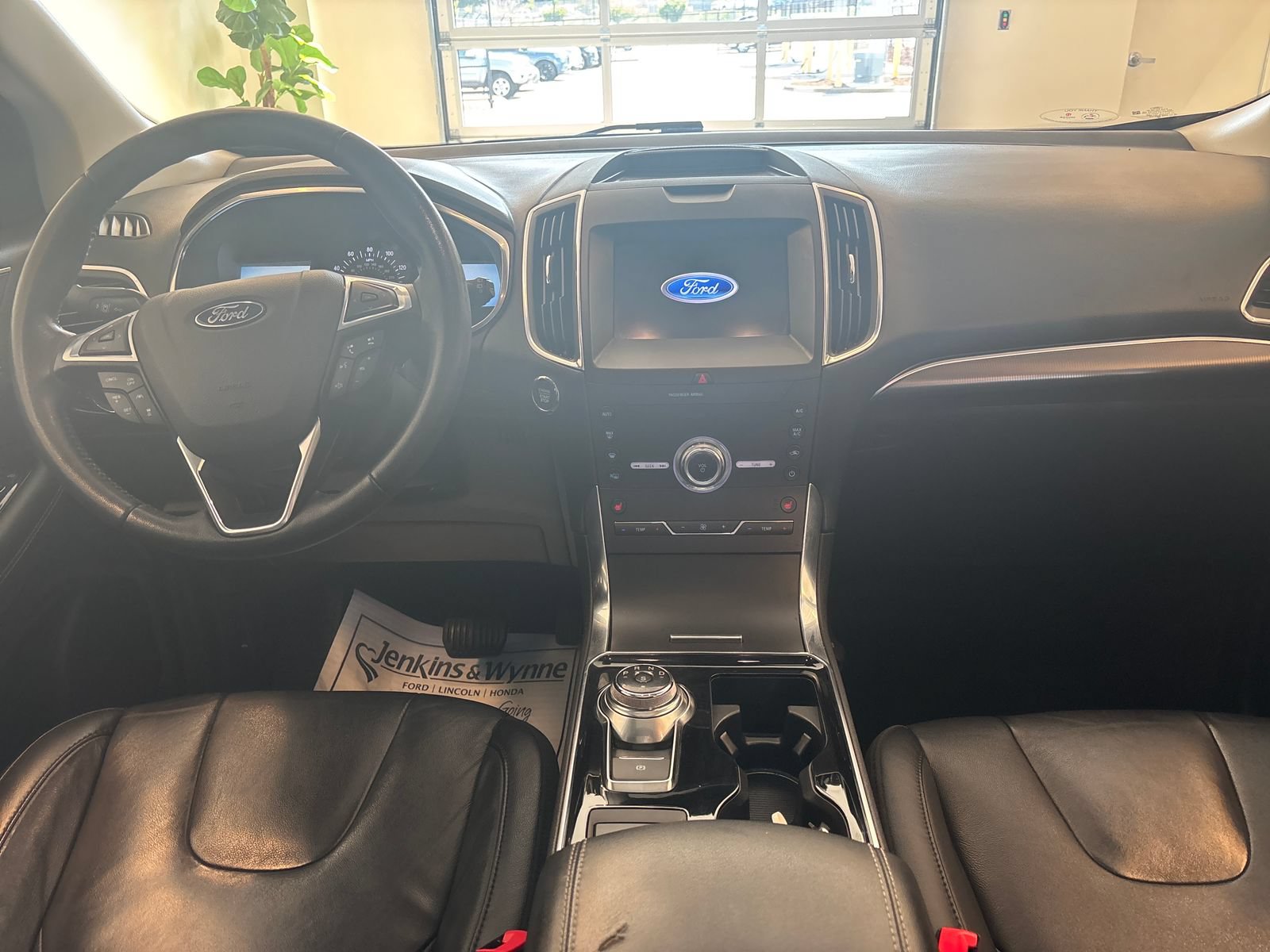 Certified 2020 Ford Edge Titanium FWD image 8