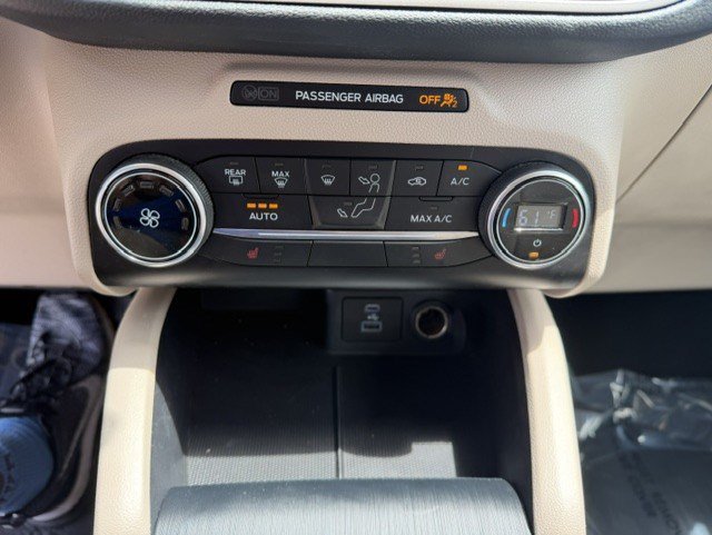 Certified 2020 Ford Escape SE AWD/4WD image 17