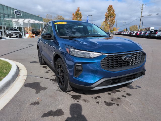 Certified 2023 Ford Escape Active w/ Tech Pack #1 AWD/4WD image 7