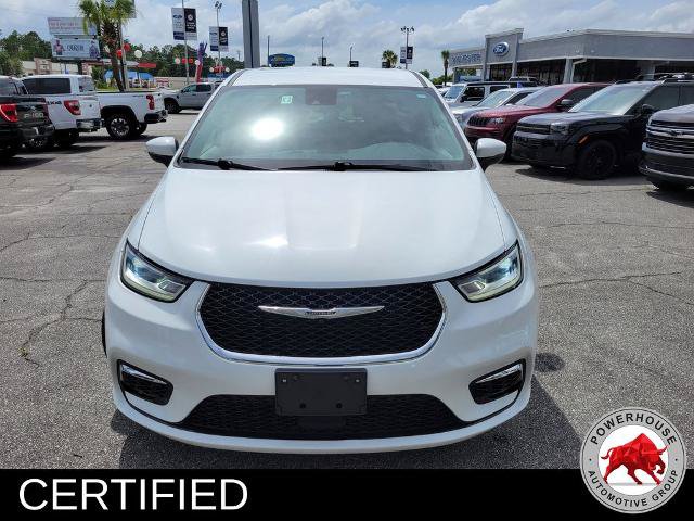 Used 2023 Chrysler Pacifica Touring-L FWD image 10