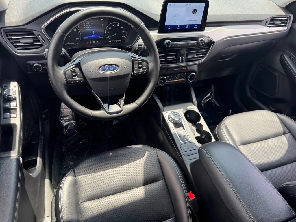 Certified 2022 Ford Escape SEL w/ Class II Trailer Tow Package AWD/4WD image 10