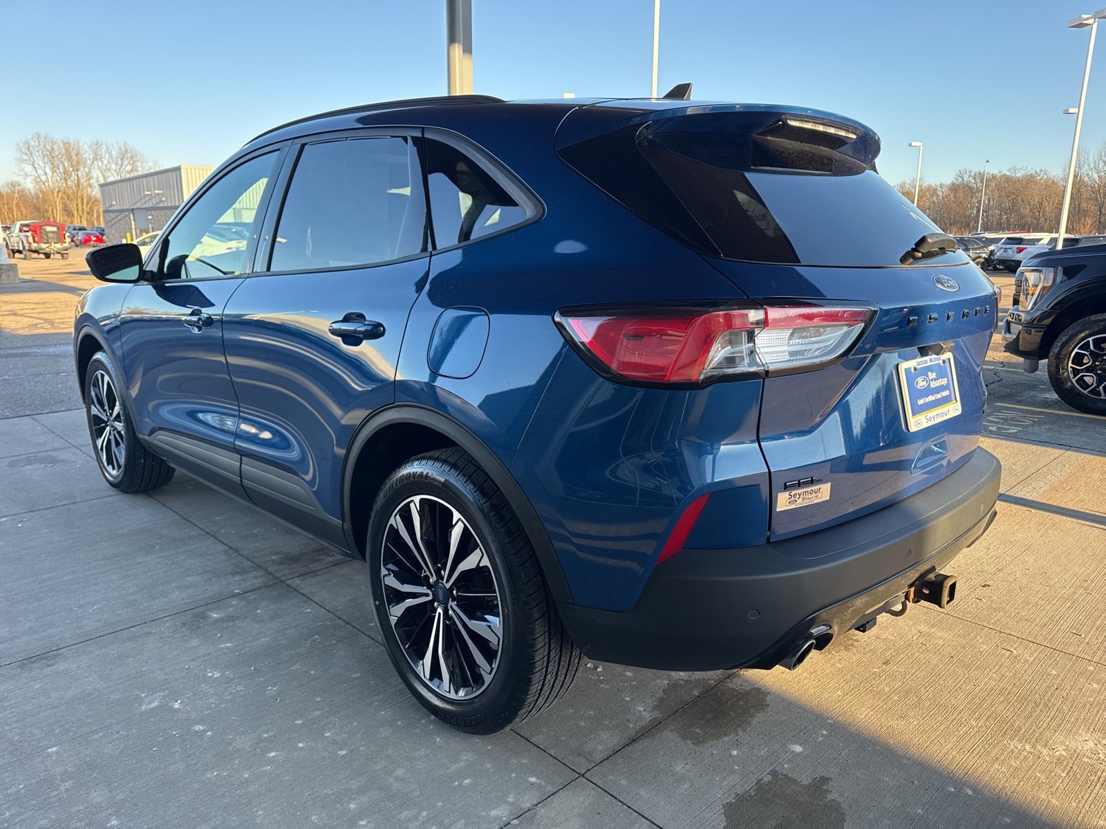 Certified 2022 Ford Escape SEL w/ SEL Stealth AWD Package image 6