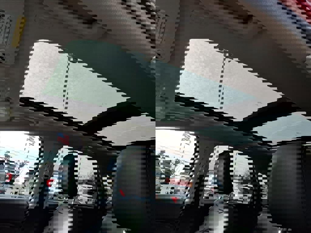 Certified 2022 Ford Edge SEL w/ Convenience Package image 13