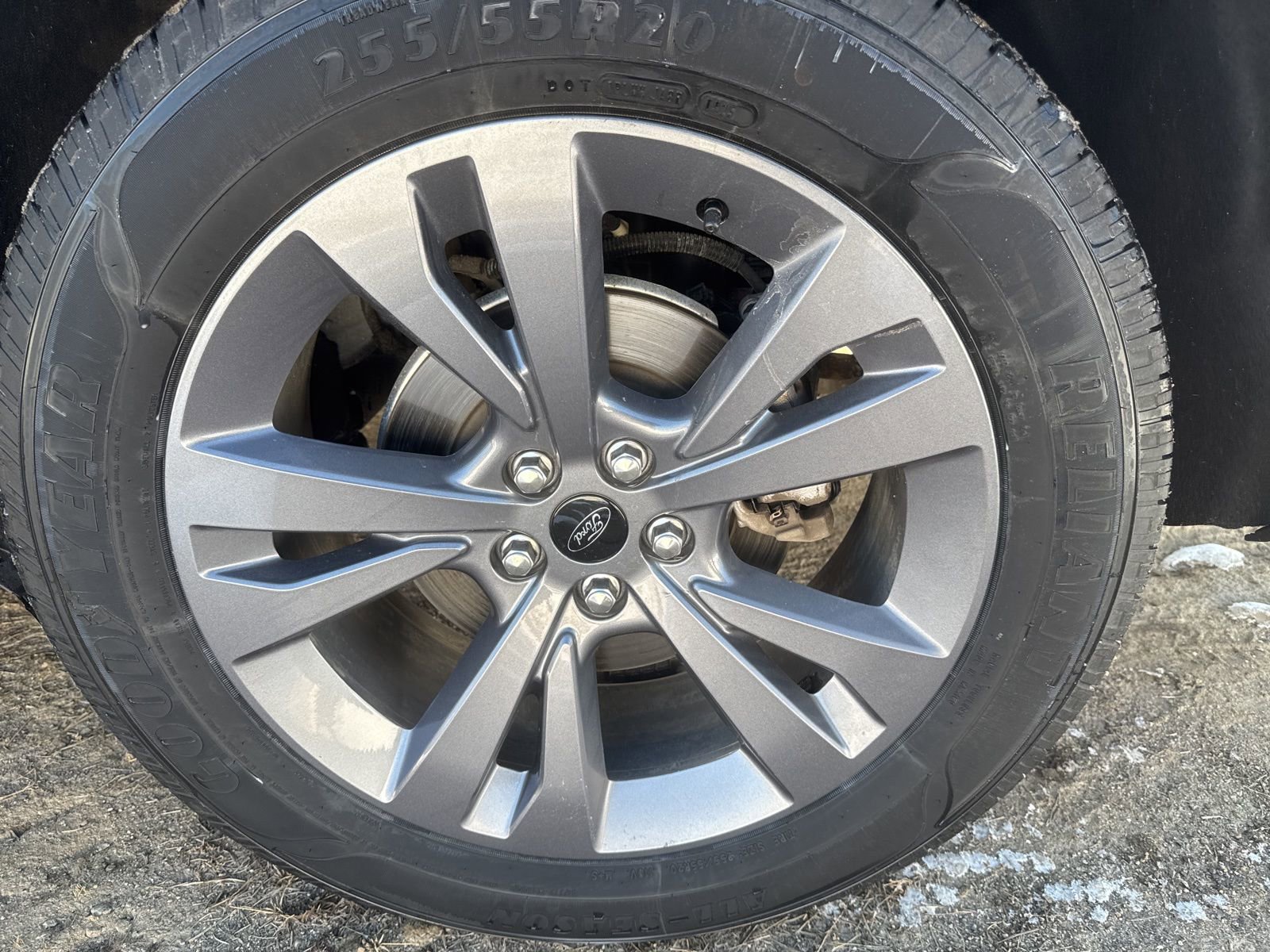 Certified 2022 Ford Explorer XLT w/ Equipment Group 202A image 11