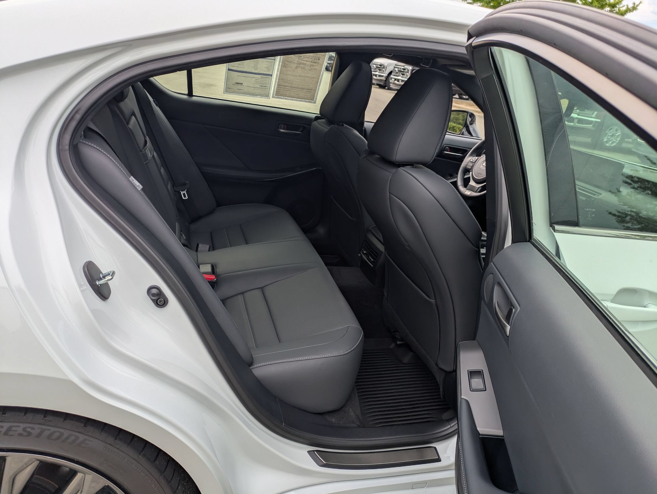 Used 2023 Lexus IS 350 F Sport RWD image 37