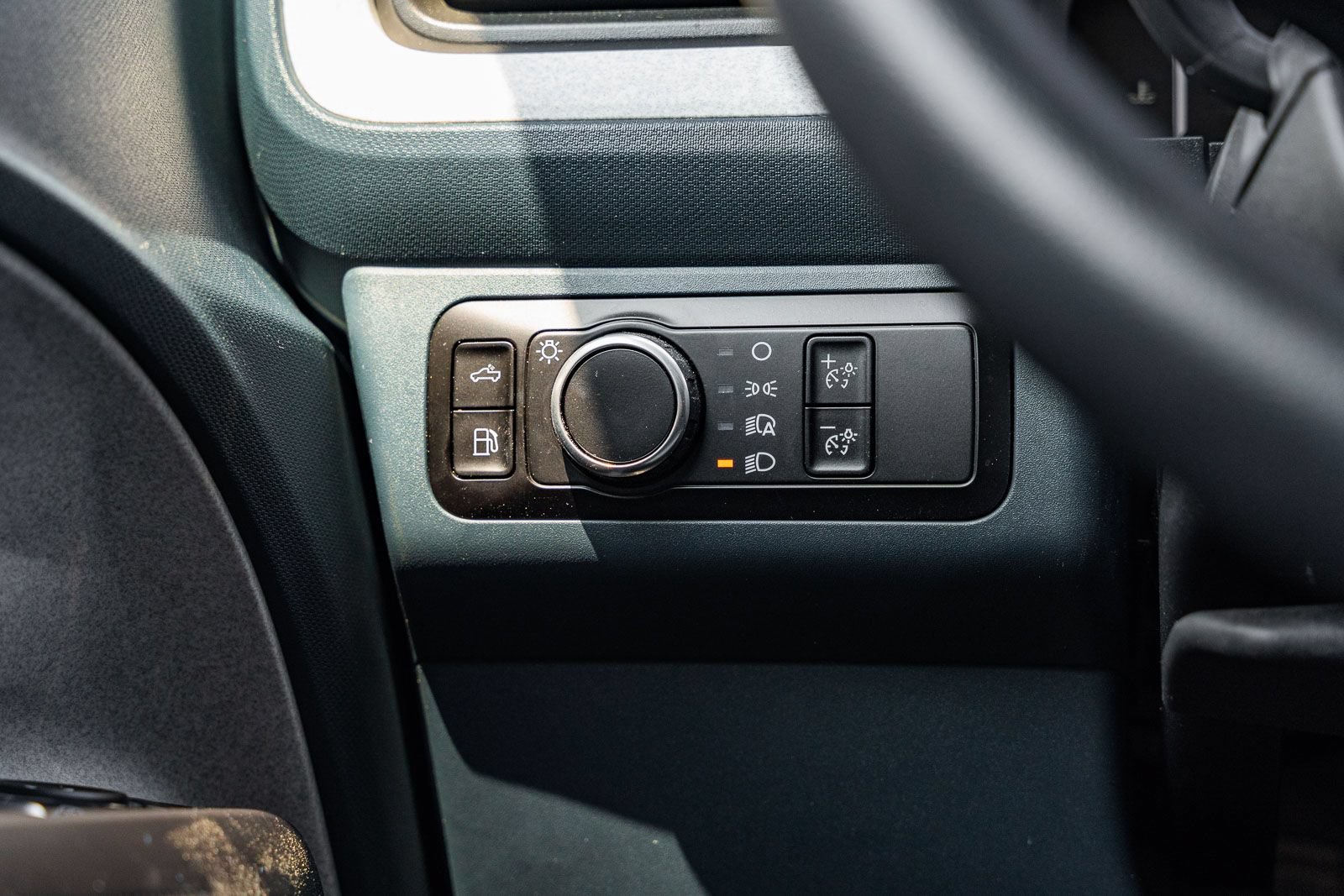 Certified 2025 Ford Maverick XLT FWD image 25