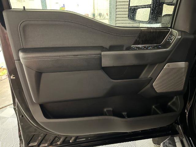 Certified 2023 Ford F450 Lariat AWD/4WD image 17
