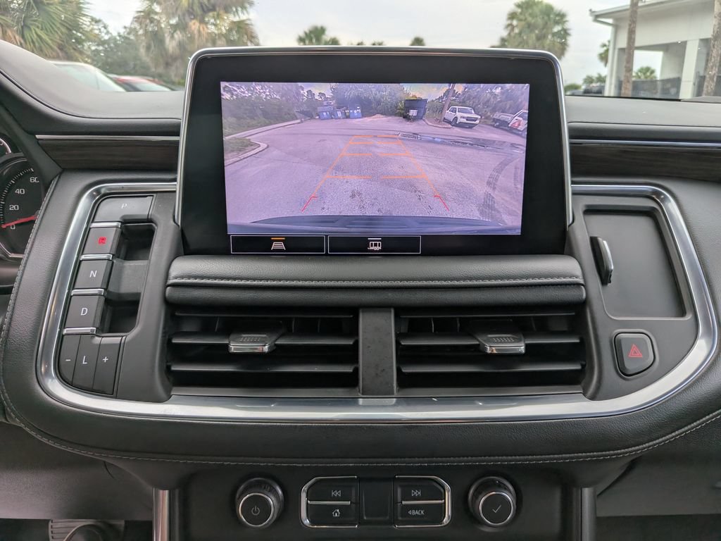 Used 2021 Chevrolet Suburban LT w/ Rear Media and Nav Package RWD image 31