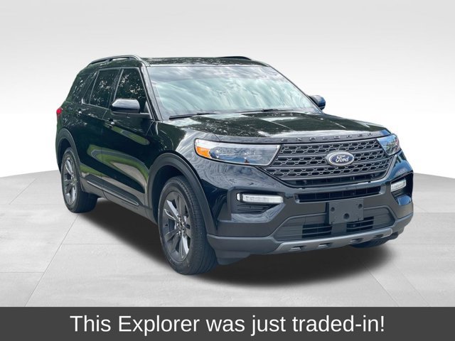 Certified 2024 Ford Explorer XLT w/ Equipment Group 202A