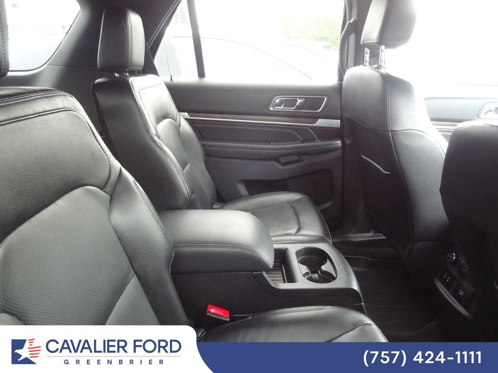 Certified 2018 Ford Explorer Limited w/ Equipment Group 301A AWD/4WD image 9