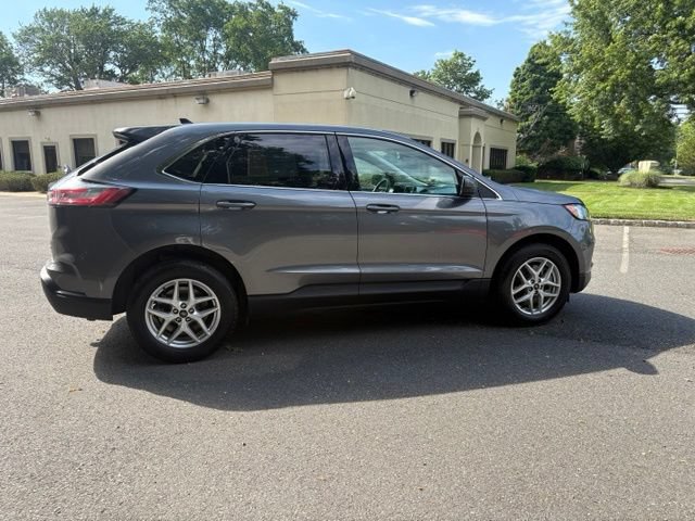 Certified 2024 Ford Edge SEL w/ Convenience Package AWD/4WD image 7