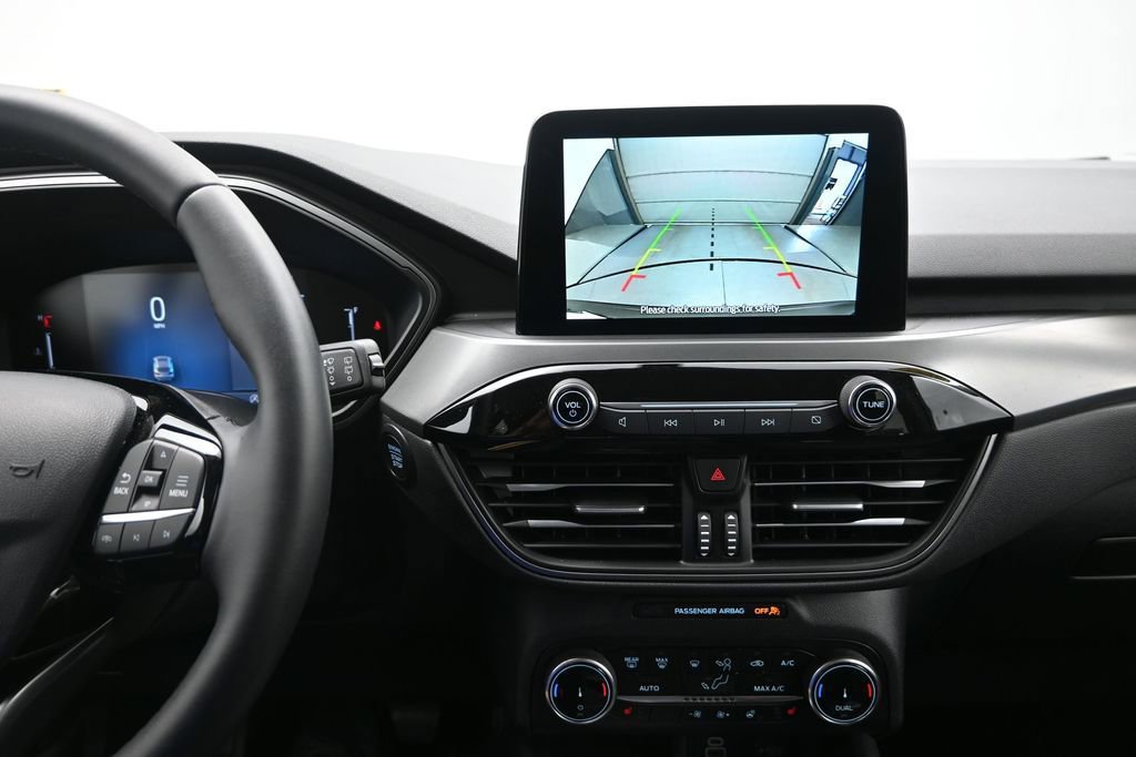 Certified 2024 Ford Escape Active w/ Cold Weather Package FWD image 21
