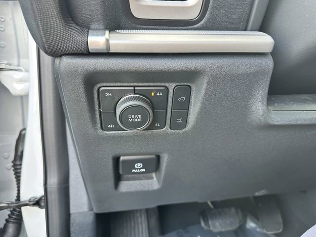 Certified 2025 Ford Expedition Active AWD/4WD image 29