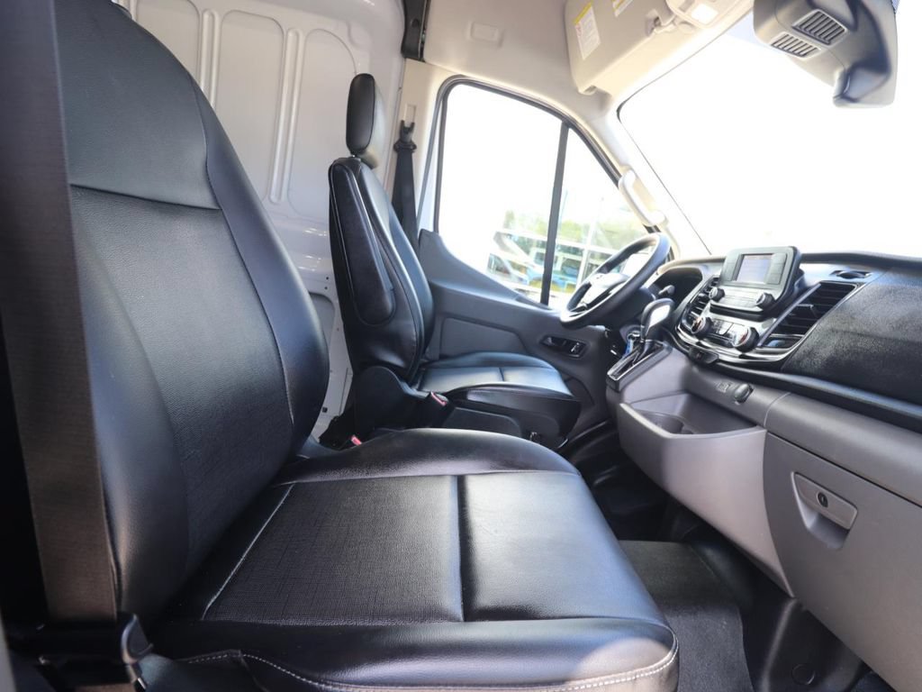 Certified 2025 Ford Transit 250 148 High Roof Extended RWD image 22