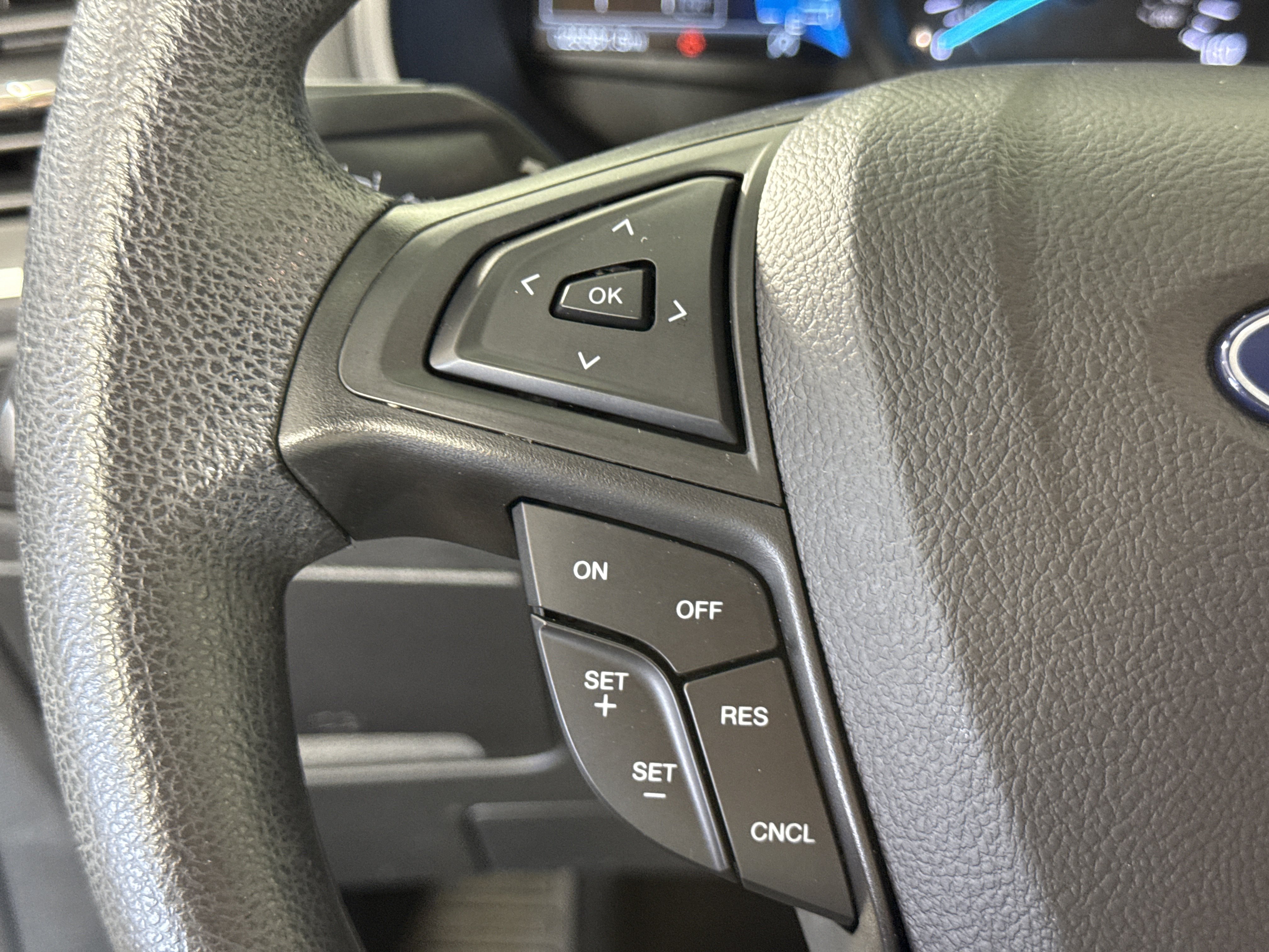 Certified 2023 Ford Edge SE w/ Black Appearance Package AWD/4WD image 25