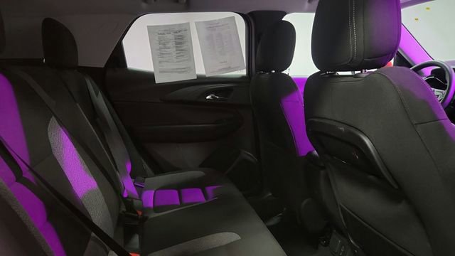 Used 2023 Chevrolet TrailBlazer LT w/ Convenience Package image 21