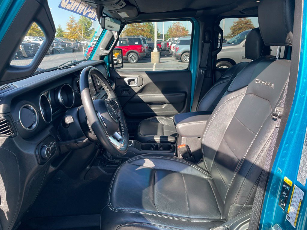 Used 2020 Jeep Wrangler Unlimited Sahara AWD/4WD image 9