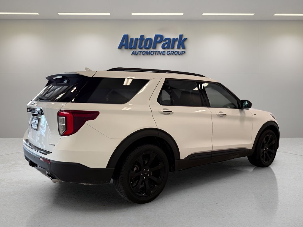 Certified 2024 Ford Explorer ST-Line w/ Class IV Trailer Tow Package AWD/4WD image 7