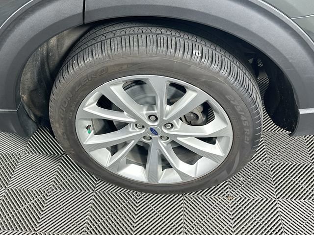 Certified 2023 Ford Explorer Platinum image 39