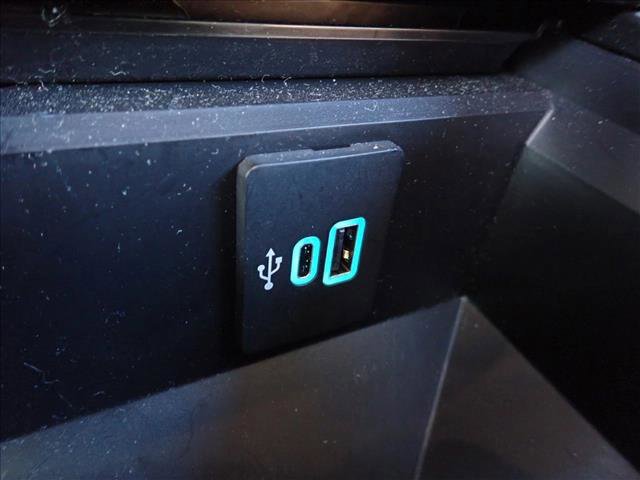 Certified 2024 Ford F350 King Ranch image 21