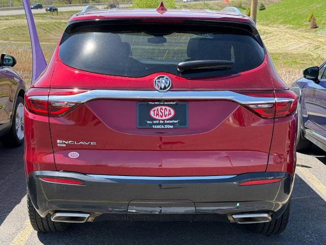 Used 2020 Buick Enclave Premium w/ Sun and Sites Package AWD/4WD image 29