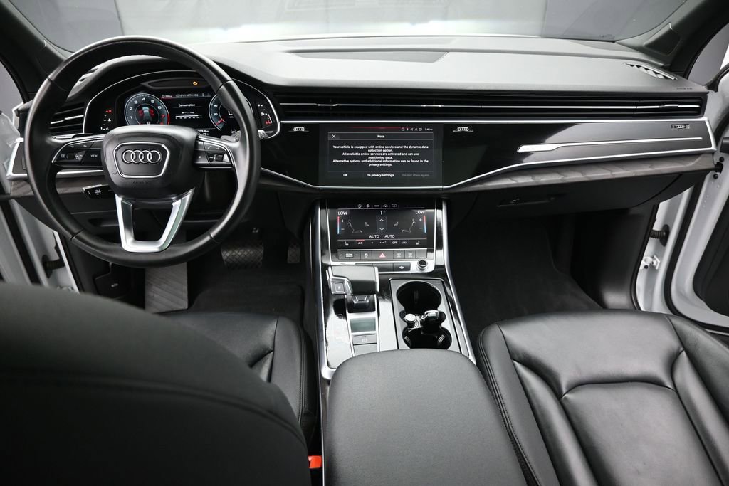 Used 2022 Audi Q7 2.0T Premium Plus w/ Premium Plus Package AWD/4WD image 24