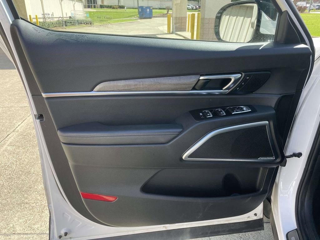Used 2021 Kia Telluride SX w/ SX Prestige Package image 15