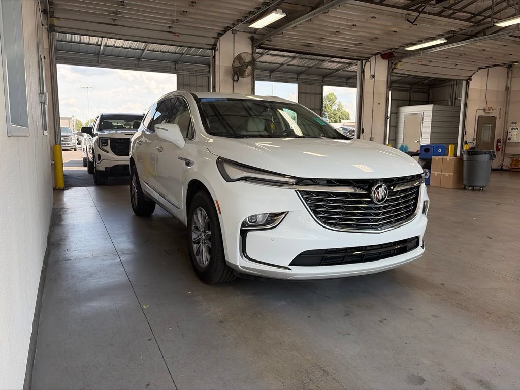 Used 2023 Buick Enclave Essence w/ LPO, Floor Liner Package