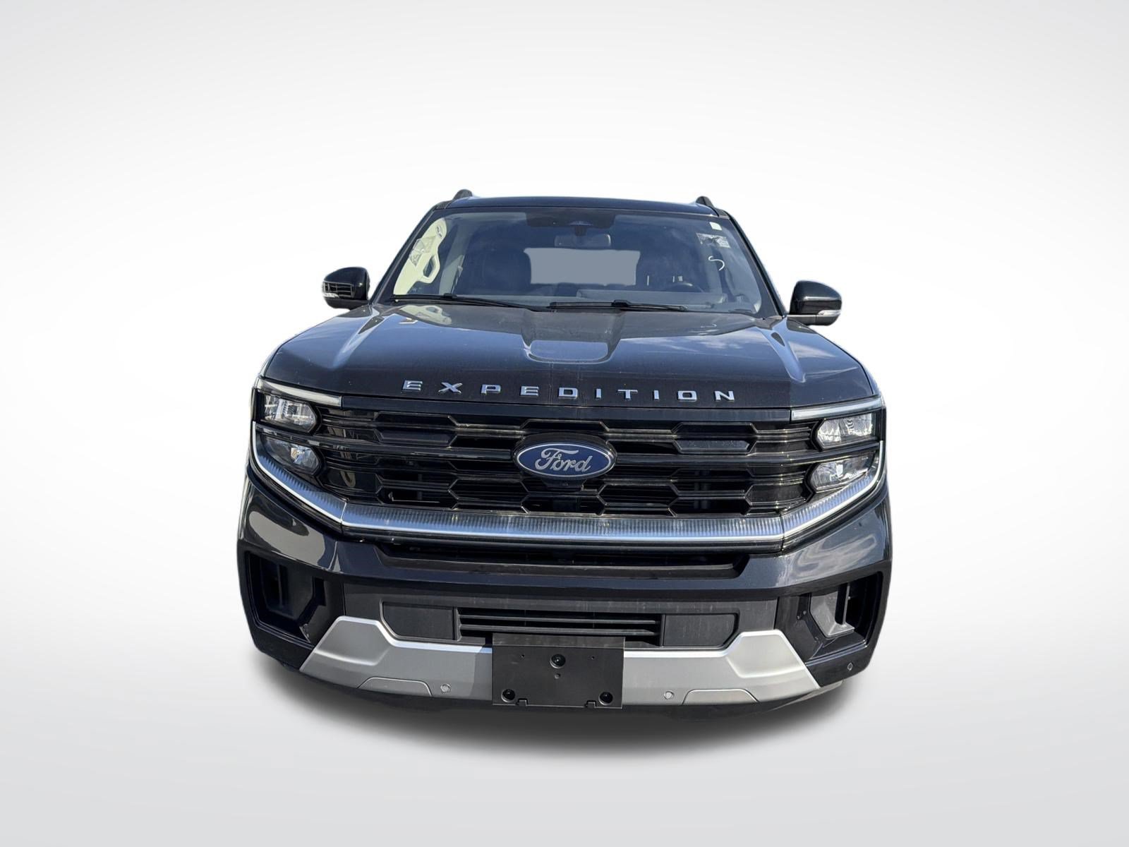Certified 2025 Ford Expedition Platinum AWD/4WD image 2