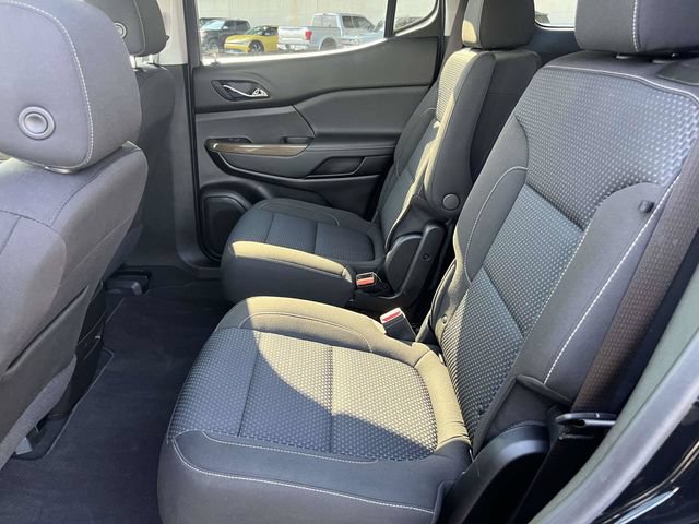 Used 2023 GMC Acadia SLE FWD image 15
