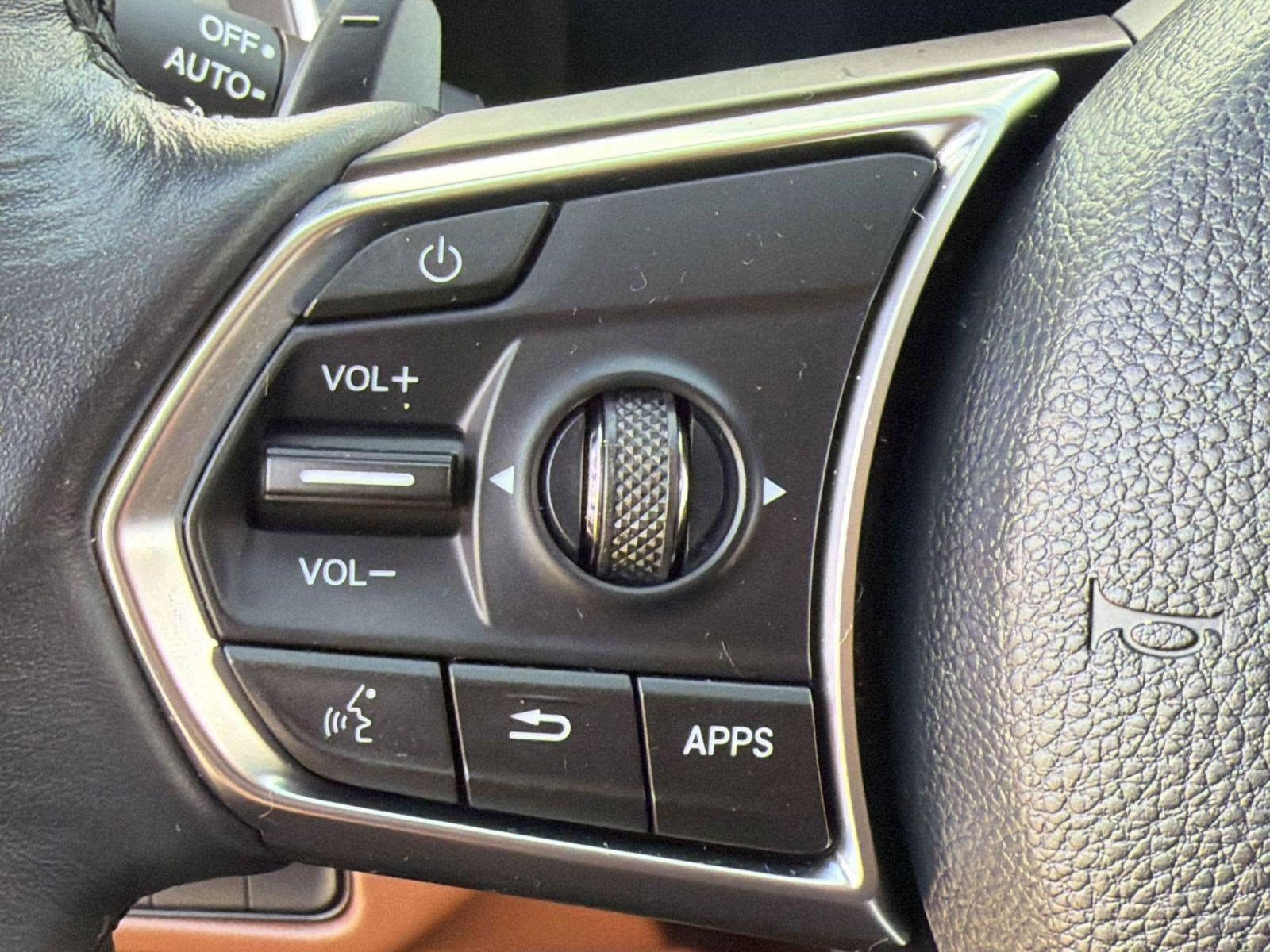 Used 2023 Acura MDX FWD w/ Technology Package image 16