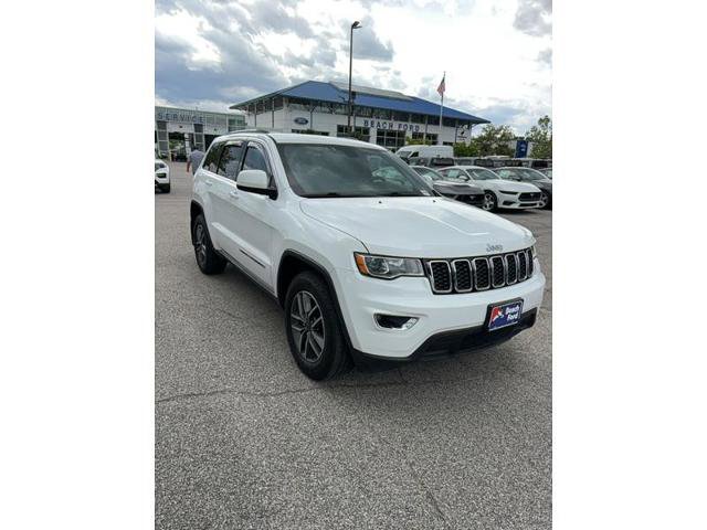 Used 2019 Jeep Grand Cherokee Laredo w/ Laredo X Package AWD/4WD image 5