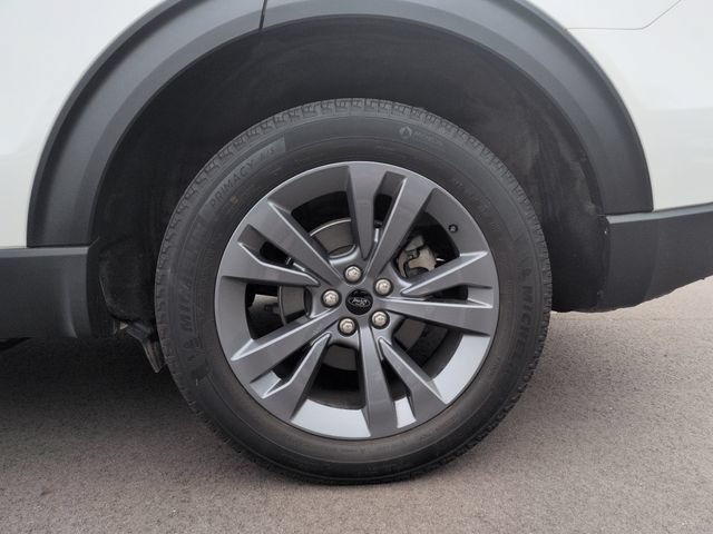 Certified 2023 Ford Explorer XLT w/ Equipment Group 202A AWD/4WD image 11