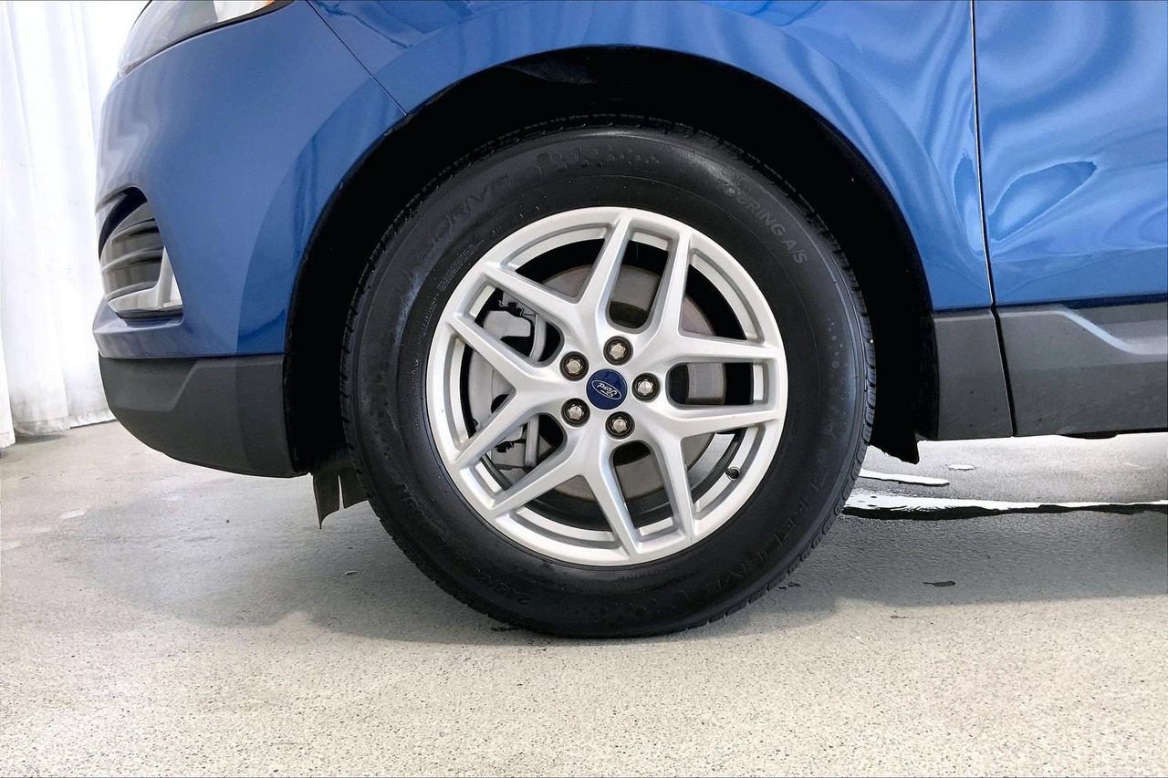 Certified 2022 Ford Edge SEL w/ Convenience Package AWD/4WD image 8