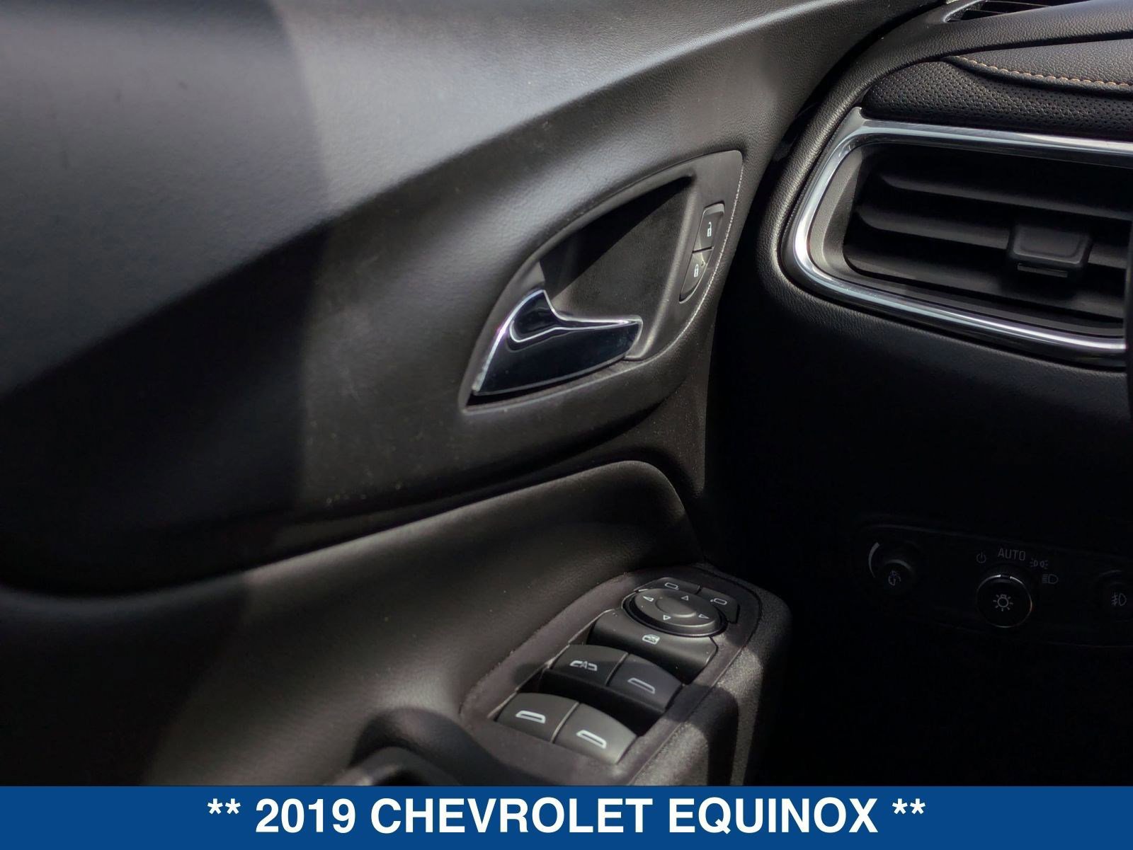 Used 2019 Chevrolet Equinox Premier image 25