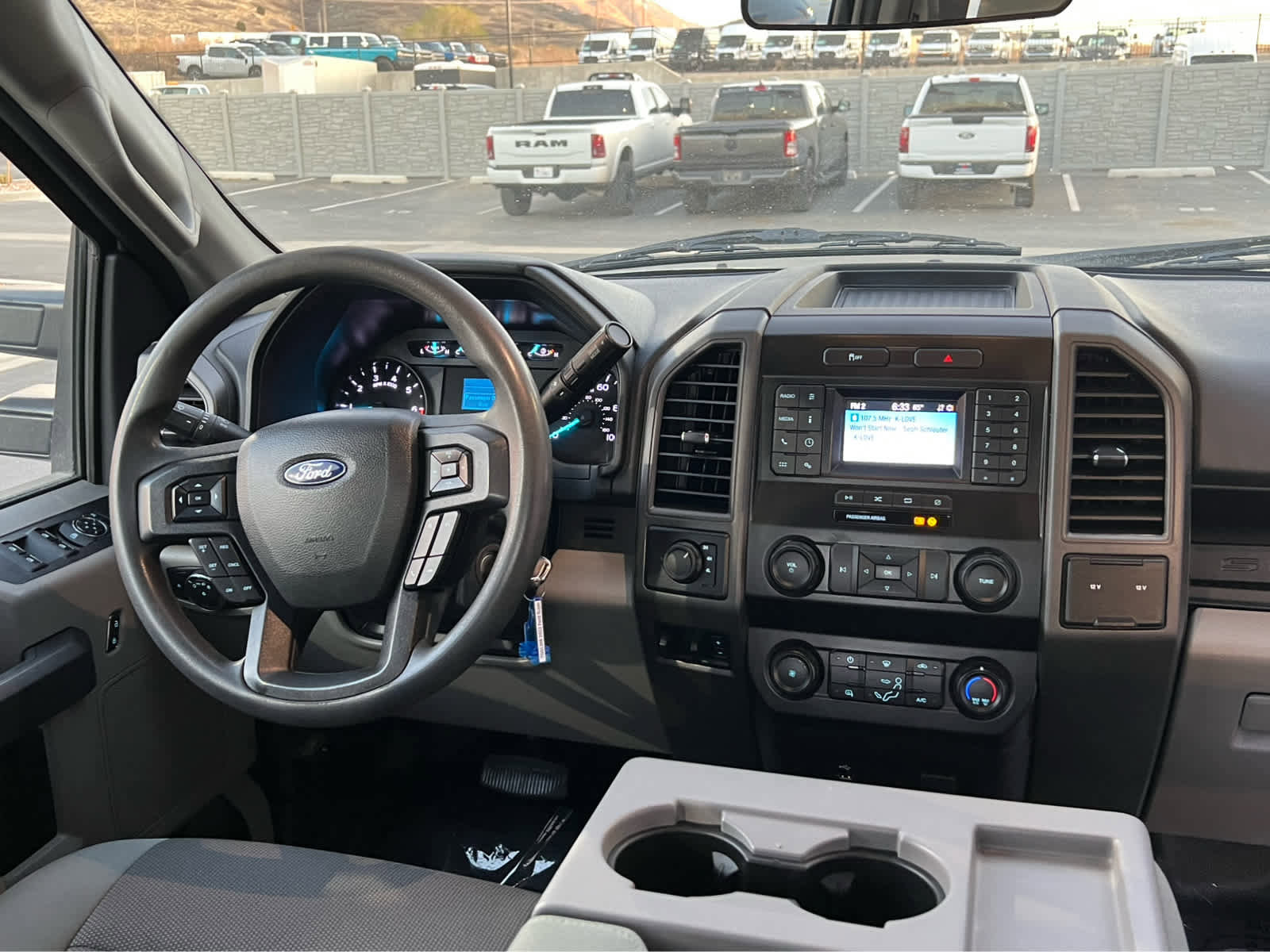 Certified 2022 Ford F350 XL w/ Power Equipment Group image 23