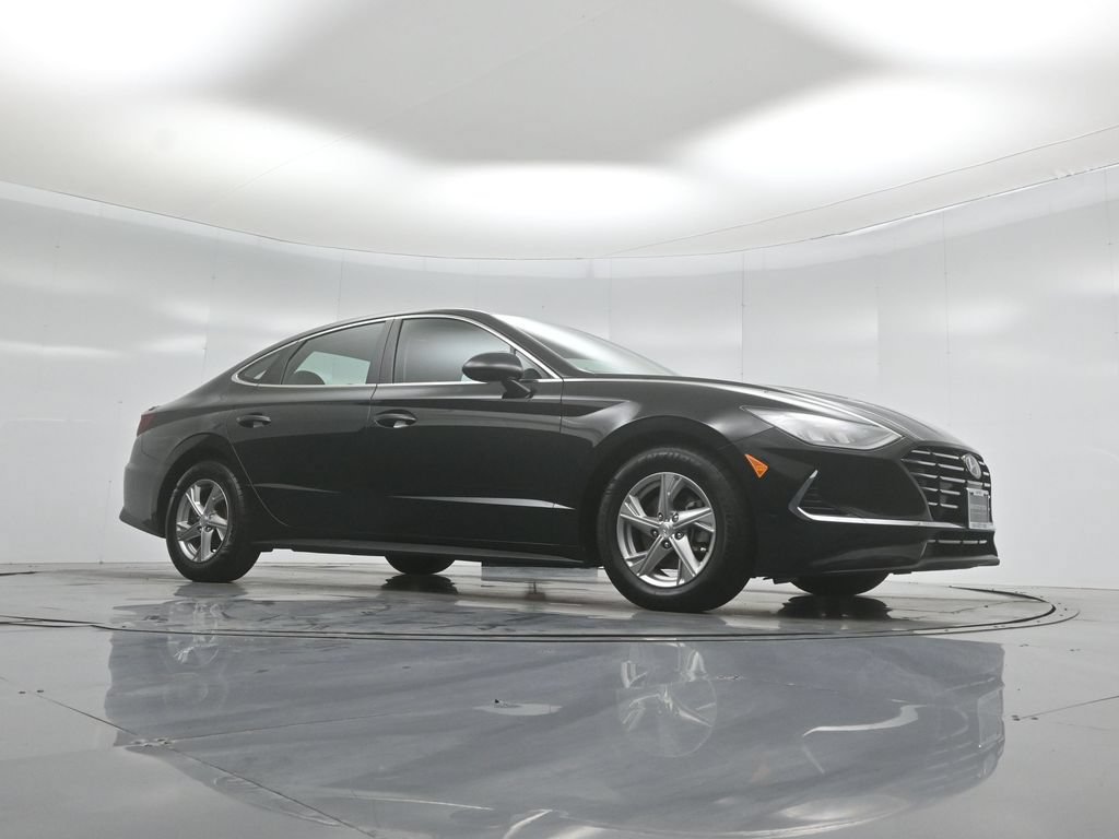 Used 2020 Hyundai Sonata SE w/ Cargo Package FWD image 4
